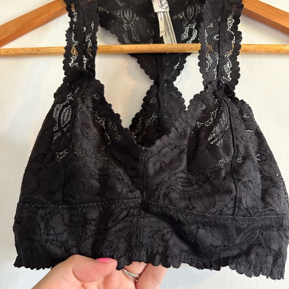 Intimately Free People Black Galloon Racerback Lace Bralette Size XS EUC - Picture 5 of 6